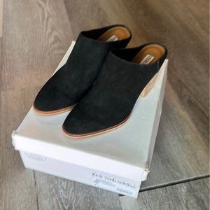Steve Madden black suede mules sz 9 NEW!